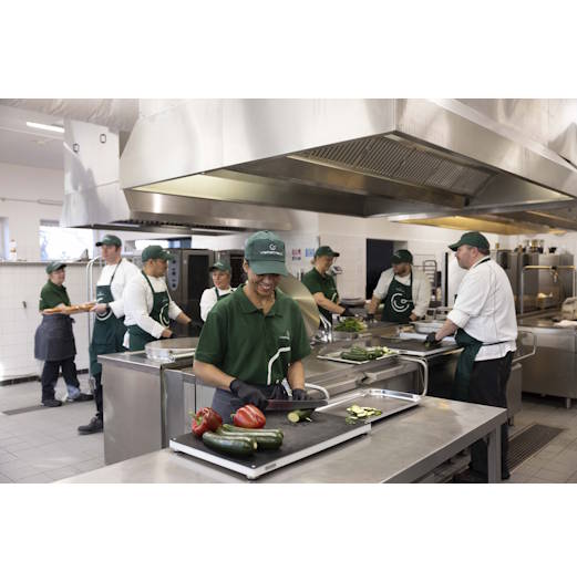 Nachhaltige Bio-Küche in Oerlenbach eröffnet VielfaltMenü Interview Markus Grube Header